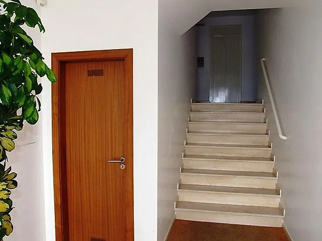 Salgados T1 アパート